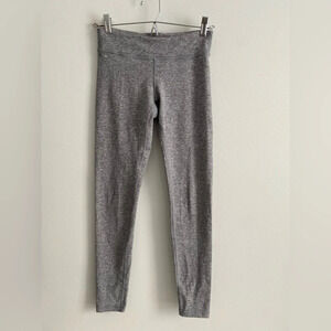 IVIVVA LULULEMON Girls  Heathered Gray Leggings Size 12